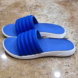 OluKai Blue Komo Slide Sunset Blue Sandals with White Accents NWT Size 14